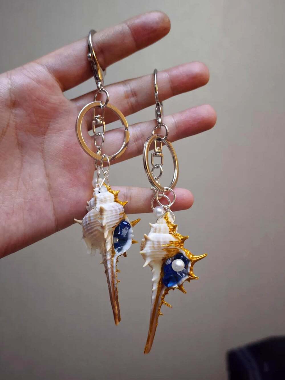 Rafayel Conch Shell Keychain, Love and Deepspace Handmade Ocean Bag Charm Fan Gi